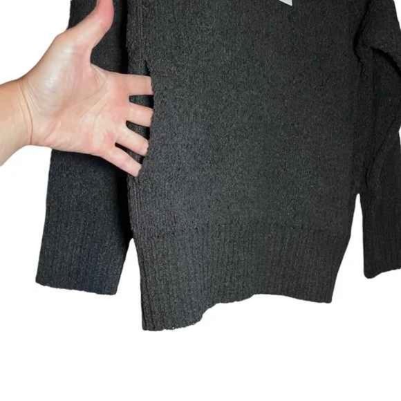 Revolvve X Plush Apparel | 2 Piece Sweater & Shorts Set - Picture 5 of 8